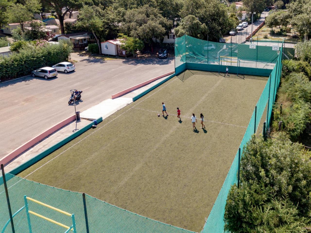 גאסה Parc St James Parc Montana מראה חיצוני תמונה